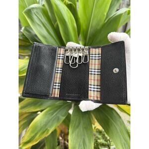 Burberry Black Leather Key Case Nova Check Authentic